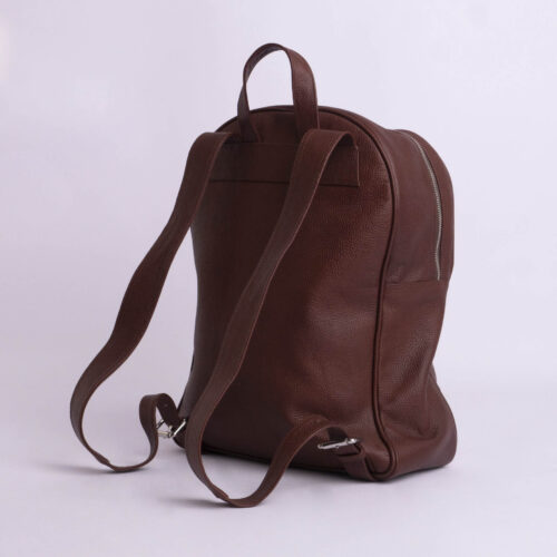 Mochila de cuero genuino - Marrón con aplique de pelo vacuno