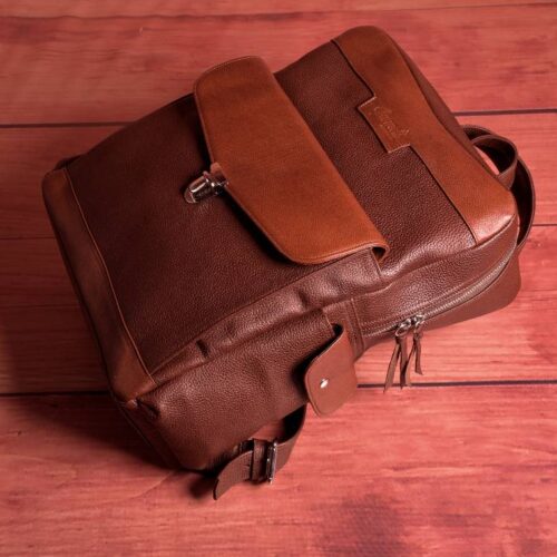 Mochila multiuso de cuero genuino - Marrón